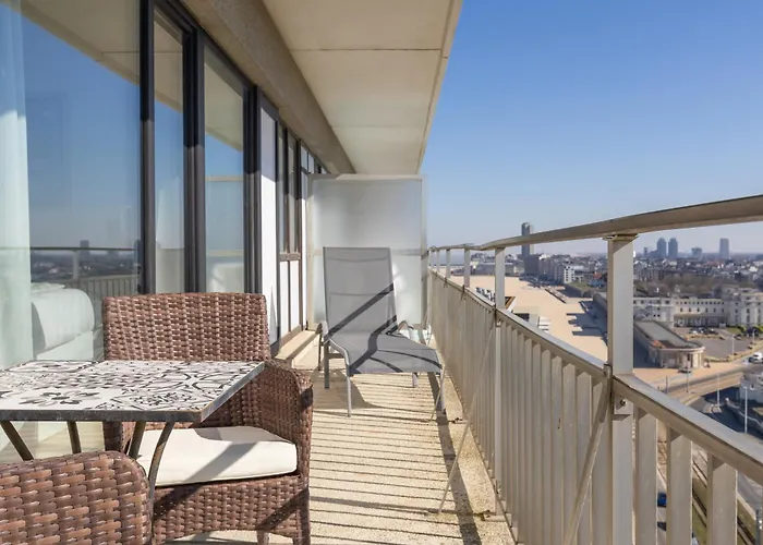 Lecomte Apartment Ostend