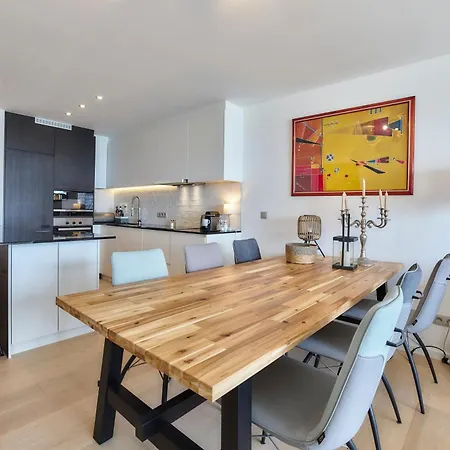 Daire Lecomte Oostende